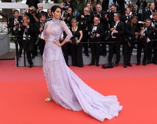 Mallika Sherawat feet photo thumbnail