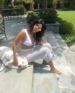 Mallika Sherawat feet photo thumbnail