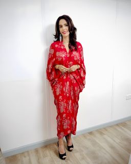 Mallika Sherawat feet photo thumbnail