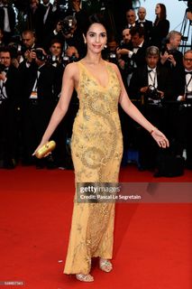 Mallika Sherawat feet photo thumbnail