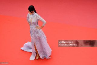 Mallika Sherawat feet photo thumbnail