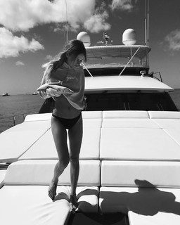 Mallory Edens feet photo 6