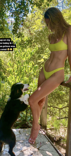 Mallory Edens feet photo 10