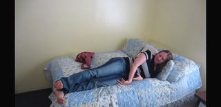 Mallory Georg feet photo 3