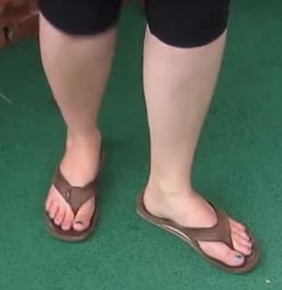 Mallory Georg feet photo 7