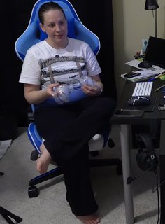 Mallory Georg feet photo 5