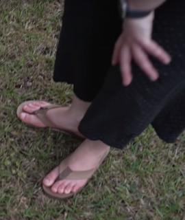 Mallory Georg feet photo 7