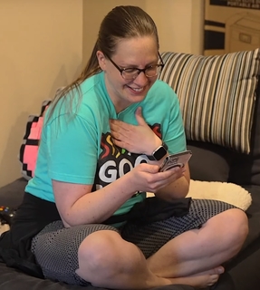 Mallory Georg feet photo 9