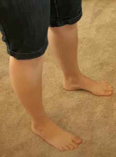 Mallory Georg feet photo 5