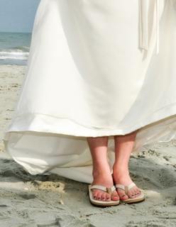 Mallory Georg feet photo 6