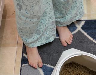 Mallory Georg feet photo 8
