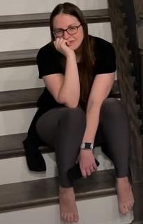 Mallory Georg feet photo 3
