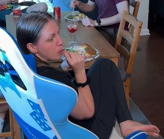 Mallory Georg feet photo 19