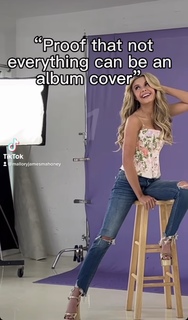 Mallory James Mahoney feet photo 3