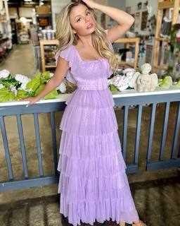Mallory James Mahoney feet photo 10