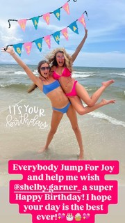 Mallory James Mahoney feet photo 7