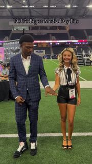 Mallory James Mahoney feet photo 15