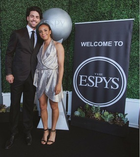 Mallory Pugh feet photo 9