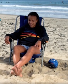 Mallory Pugh feet photo 20