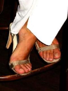 Malu Mader feet photo 10