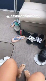 Malu Trevejo feet photo thumbnail