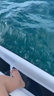 Malu Trevejo feet photo thumbnail