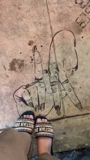 Malu Trevejo feet photo thumbnail