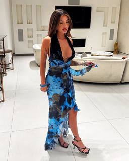 Malu Trevejo feet photo thumbnail