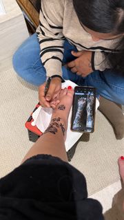 Malu Trevejo feet photo thumbnail