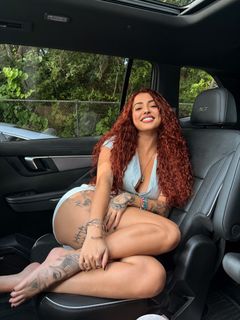 Malu Trevejo feet photo 2