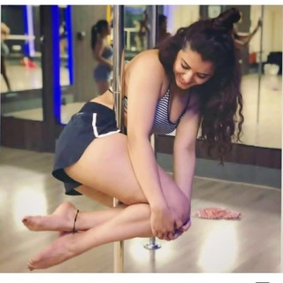 Malvika Sharma feet photo 7