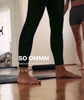 Malwina Wedzikowska feet photo 3