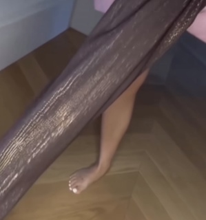 Malwina Wedzikowska feet photo 4