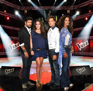Malú feet photo 17