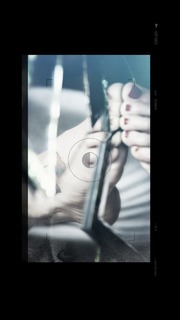 Malú feet photo 11