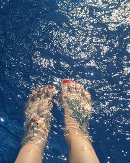 Malú feet photo 20