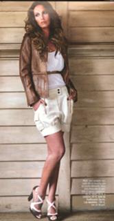 Malú feet photo 3