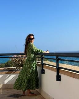 Malú feet photo 13