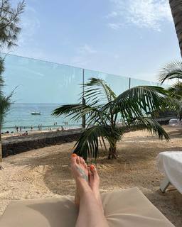 Malú feet photo 12
