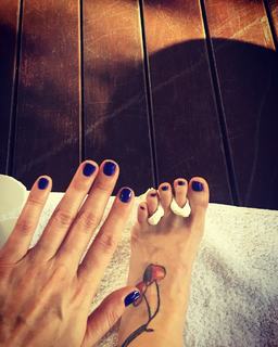 Malú feet photo 10