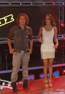 Malú feet photo 4
