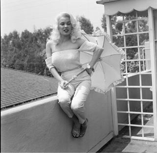 Mamie Van Doren feet photo 7