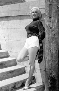 Mamie Van Doren feet photo 6