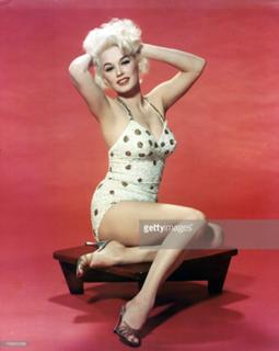 Mamie Van Doren feet photo 15