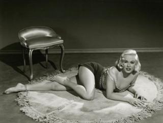 Mamie Van Doren feet photo 18