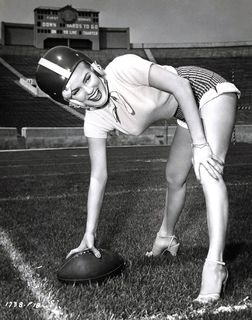 Mamie Van Doren feet photo 10