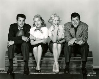 Mamie Van Doren feet photo 16