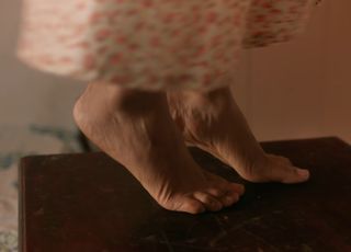 Mamitha Baiju feet photo 11