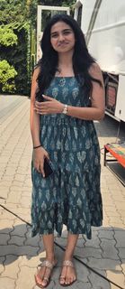 Mamitha Baiju feet photo 9