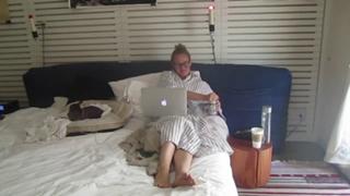 Mamrie Hart feet photo 10